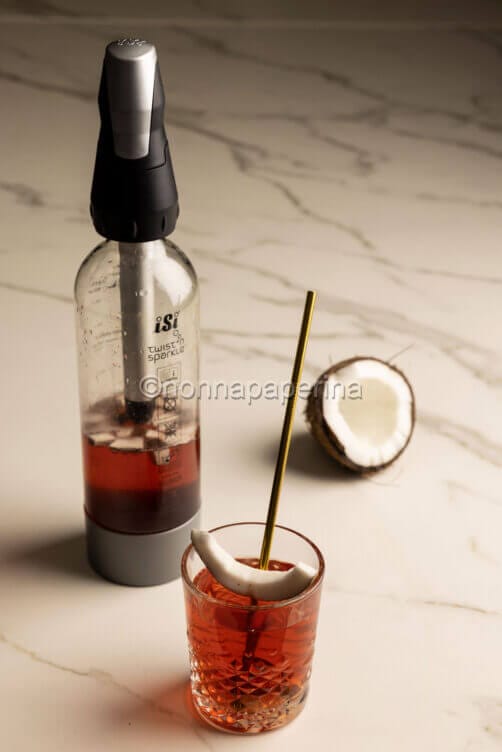 Acqua aromatizzata al cocco