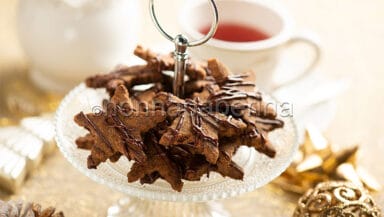Biscotti con frolla di cacao e cioccolato
