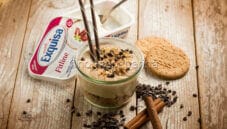 Coppette al mascarpone e burro di arachidi, un dolce unico