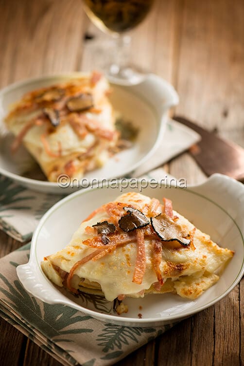 Crepes con formaggio e tartufo