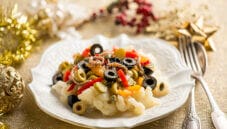 Insalata di rinforzo, un piatto della tradizione napoletana Insalata di rinforzo, un piatto della tradizione napoletana