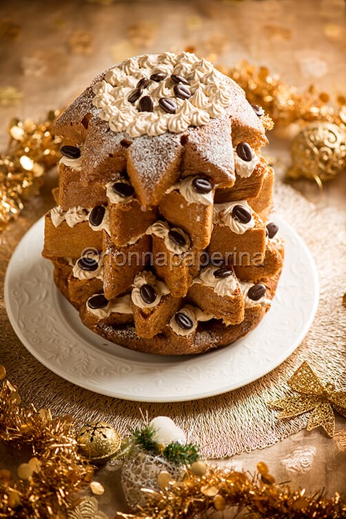 Pandoro con crema al mascarpone