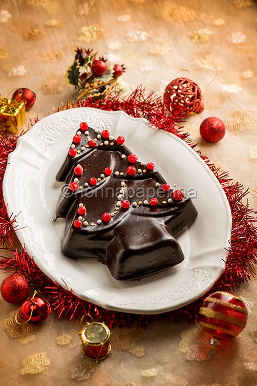 Albero di Natale ricoperto di cioccolato