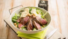 Bowl con tagliata di scottona, una bowl sostanziosa