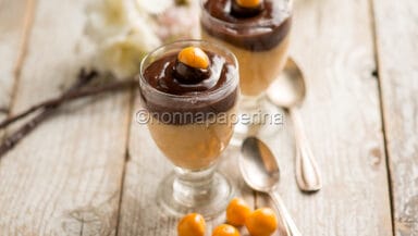 Dessert con crema di alchechengi