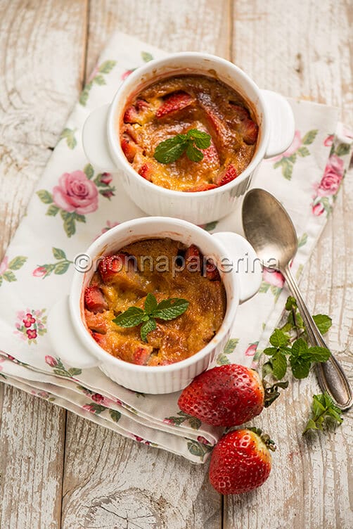 Fragole con latte di cocco Fragole con latte di cocco