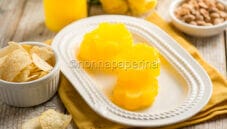 Gelatina di cocktail mimosa, la bevanda che si fa dessert