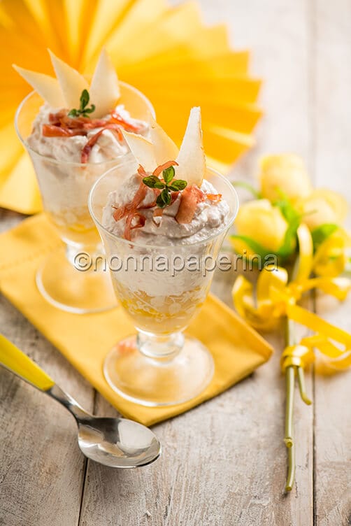 Mousse di crudo e pere