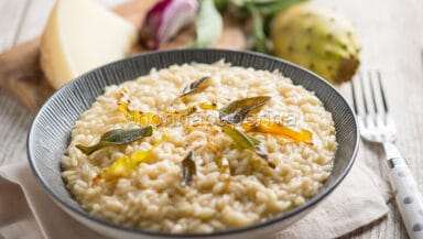Risotto ai fichi d India e caciocavallo