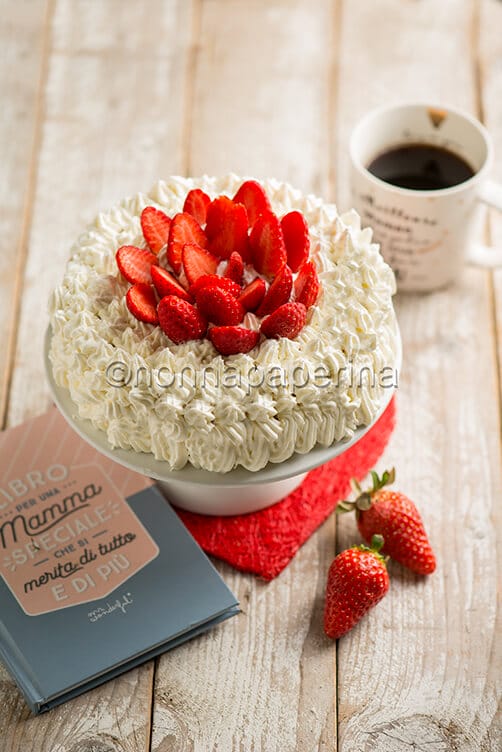 Torta fragole e panna
