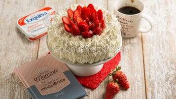 Torta fragole e panna