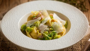 Tortelloni con pancetta e verza