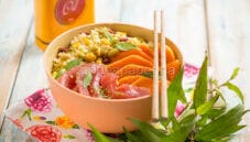 Bowl con tonno e miglio, un’insalatona ricca di proteine