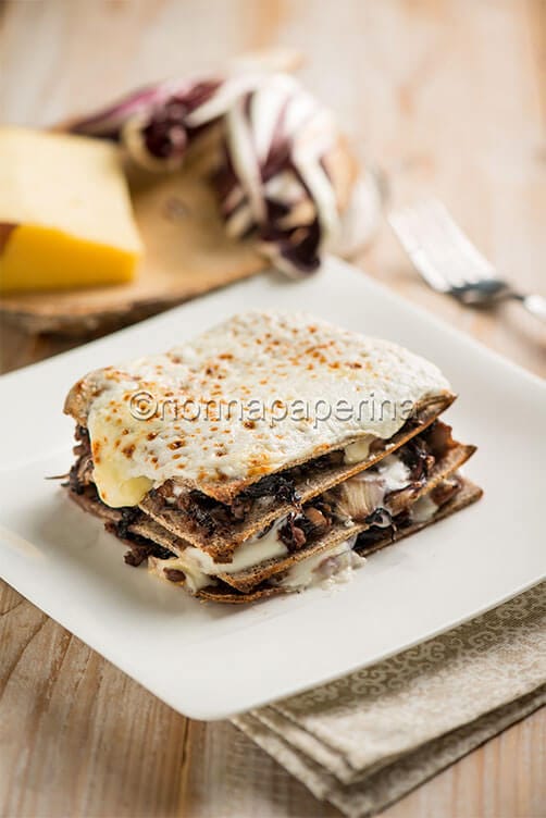 Lasagnette di crepes al radicchio