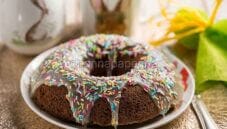 Ciambella con ganache al cioccolato, un dolce delizioso