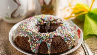 Ciambella con ganache al cioccolato
