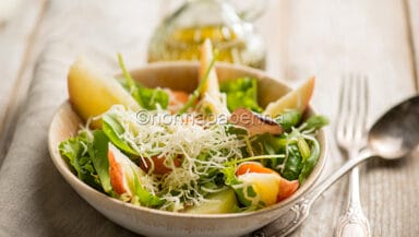 Insalata con rafano e mele