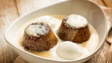Malva pudding, un dolce cremosissimo dal Sud Africa Malva pudding, un dolce cremosissimo dal Sud Africa