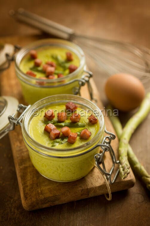 Mousse di asparagi al prosciutto