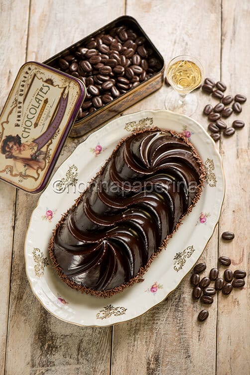 Torta glassata al cioccolato