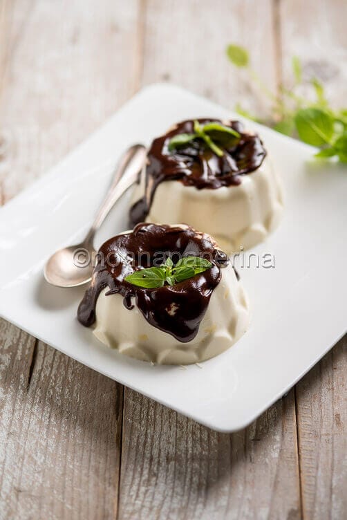 Panna cotta al basilico Panna cotta al basilico