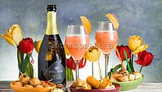 Bellini, uno dei cocktail più raffinati e colorati