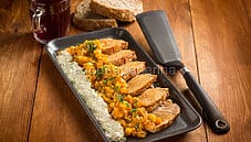 Maiale arrosto con chutney di carote, un secondo colorato