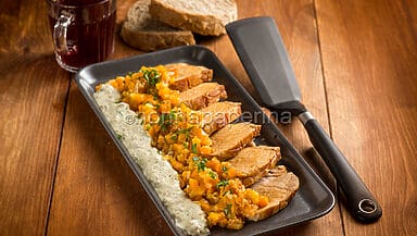 maiale arrosto con chutney