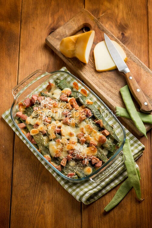 Taccole al forno con prosciutto cotto Taccole al forno con prosciutto cotto