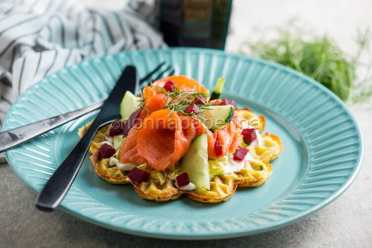 Waffle con salmone affumicato