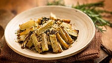Zucchine al forno, un classico adatto a tutte le occasioni Zucchine al forno, un classico adatto a tutte le occasioni