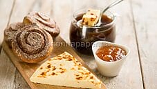 Kaffeost, un piatto svedese tra caffè e formaggio Kaffeost, un piatto svedese tra caffè e formaggio