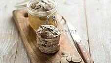 Millefoglie di vitello tartufato, un secondo in vasocottura Millefoglie di vitello tartufato, un secondo in vasocottura