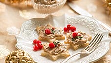 Stelline con patè di vitello, un ottimo antipasto natalizio