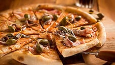 Pizza antica Roma, una suggestiva combinazione di condimenti