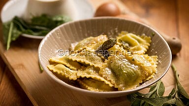 Ravioli con spinaci e ricotta