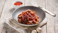 Tajarin al Barolo con salsiccia
