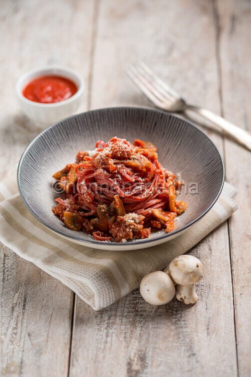 Tajarin al Barolo con salsiccia Tajarin al Barolo con salsiccia