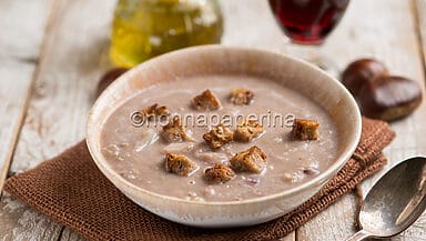 Zuppa di castagne e verza