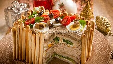 Torta di tramezzini, una simpatica idea per Natale