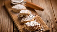 Ricciarelli, i biscotti della tradizione senese Ricciarelli, i biscotti della tradizione senese