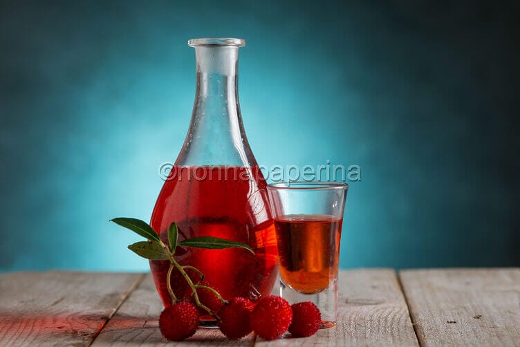 Liquore al corbezzolo