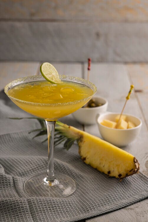 Mocktail con ananas Mocktail con ananas