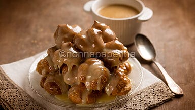 Profiteroles al cioccolato bianco
