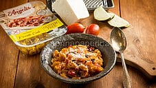 Tortellini con melanzane e ricotta, un primo piatto cremoso