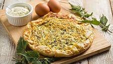 Quiche con ortiche, una torta salata dal sapore unico Quiche con ortiche, una torta salata dal sapore unico