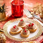 Foie gras on toasted bread, an elegant appetiser for New Year’s Eve