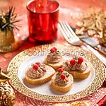 Foie gras on toasted bread, an elegant appetiser for New Year’s Eve Foie gras on toasted bread, an elegant appetiser for New Year’s Eve