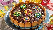 Giardino di cioccolato, una torta sontuosa per il Carnevale