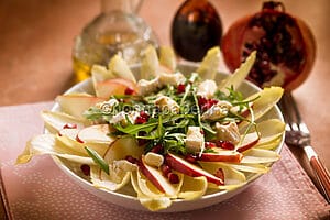 Camembert and apple salad, a sweet and savoury dish